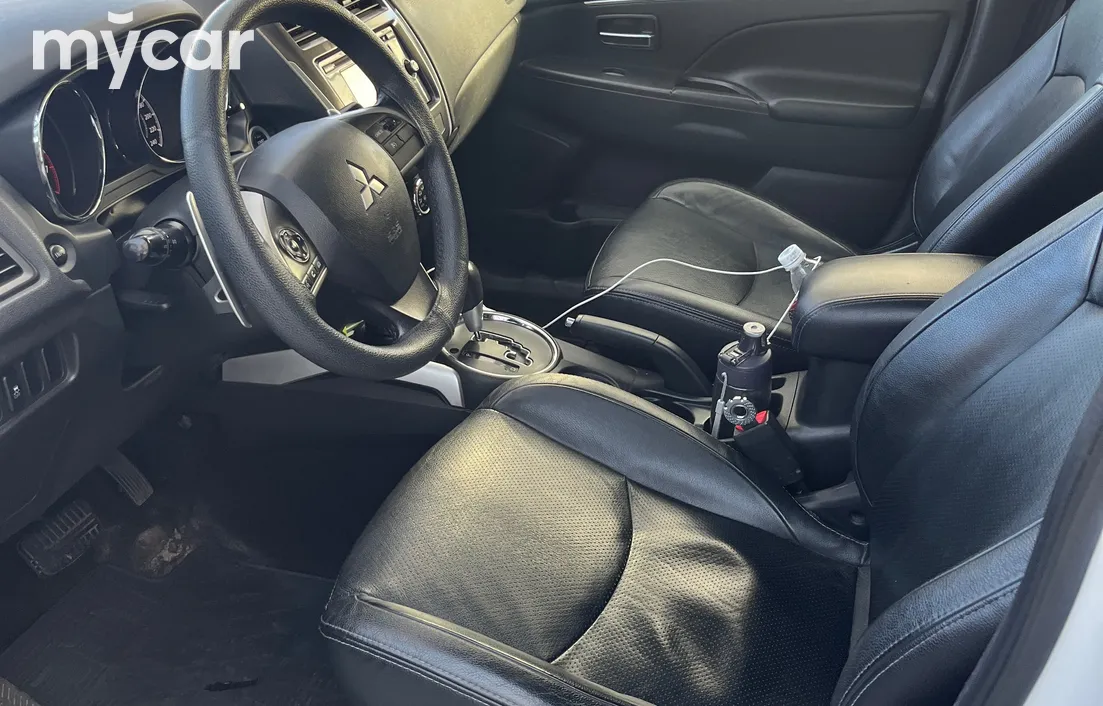 Mitsubishi ASX 2012