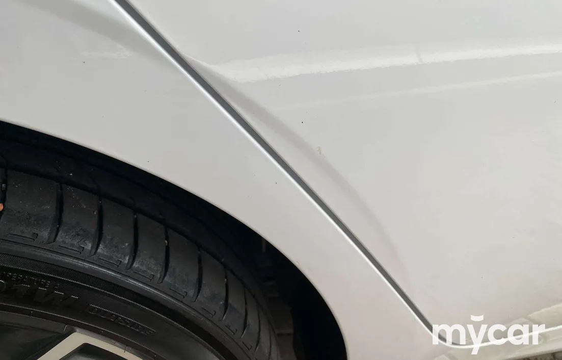 Hyundai Elantra 2024