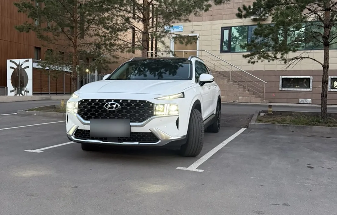 Hyundai Santa Fe 2023