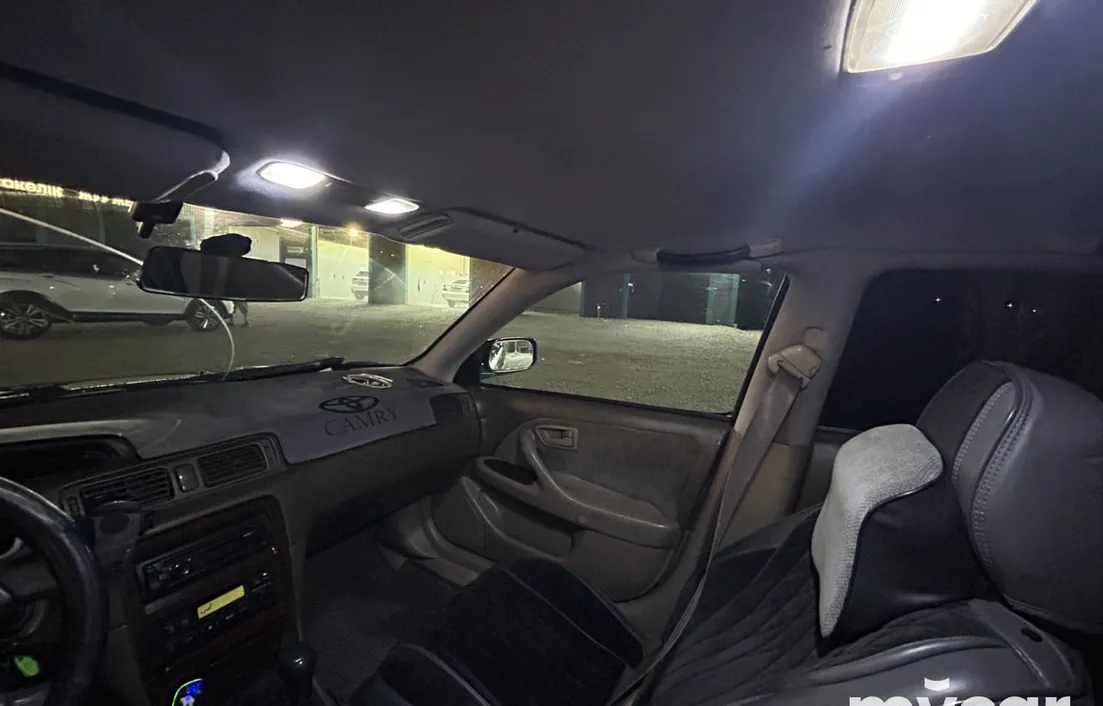 Toyota Camry 1999