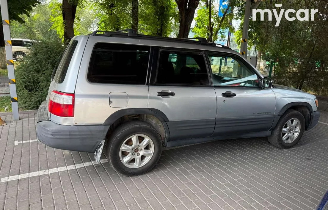 Subaru Forester 2001