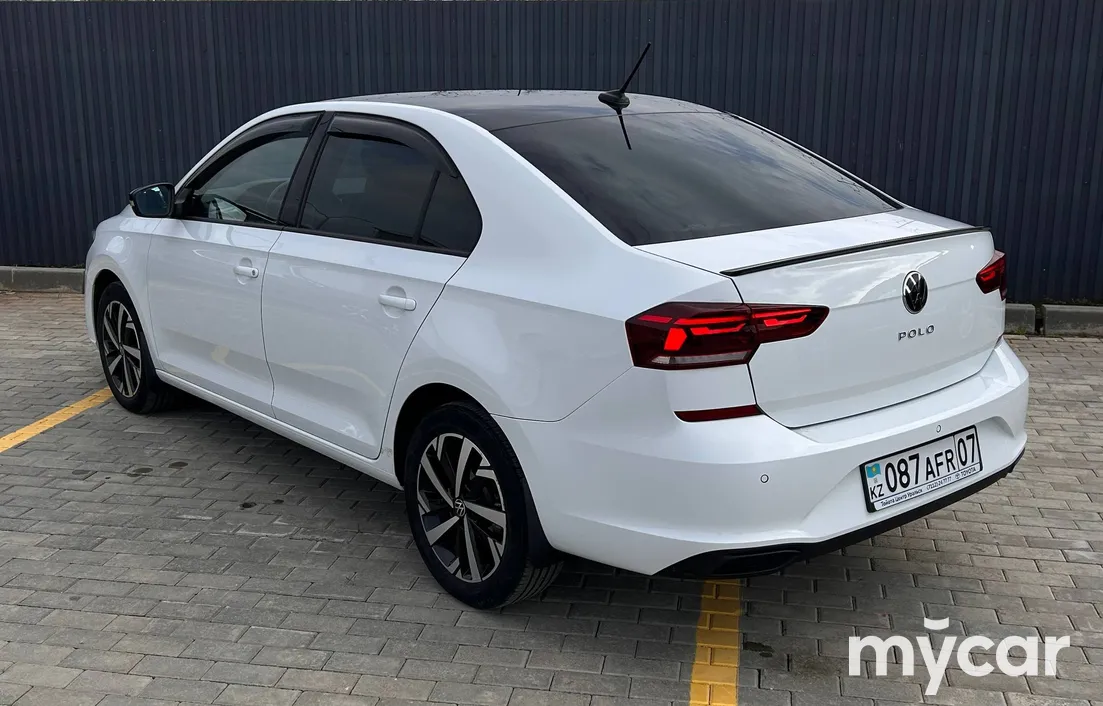 Volkswagen Polo 2021