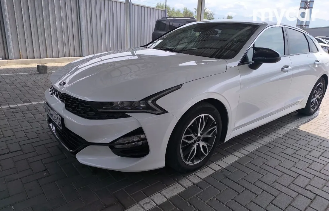Kia K5 2021