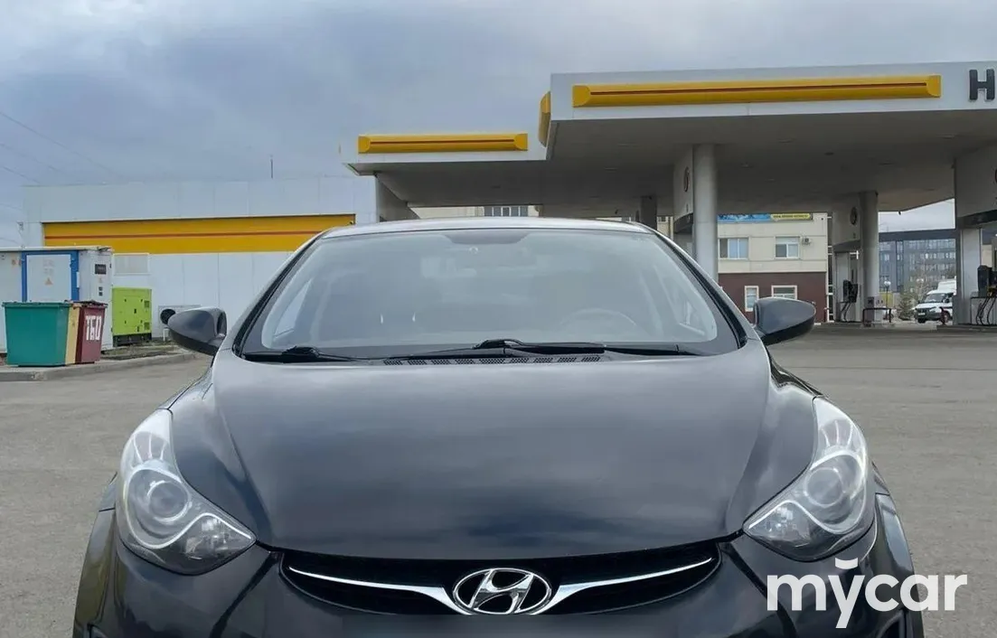 Hyundai Elantra 2013