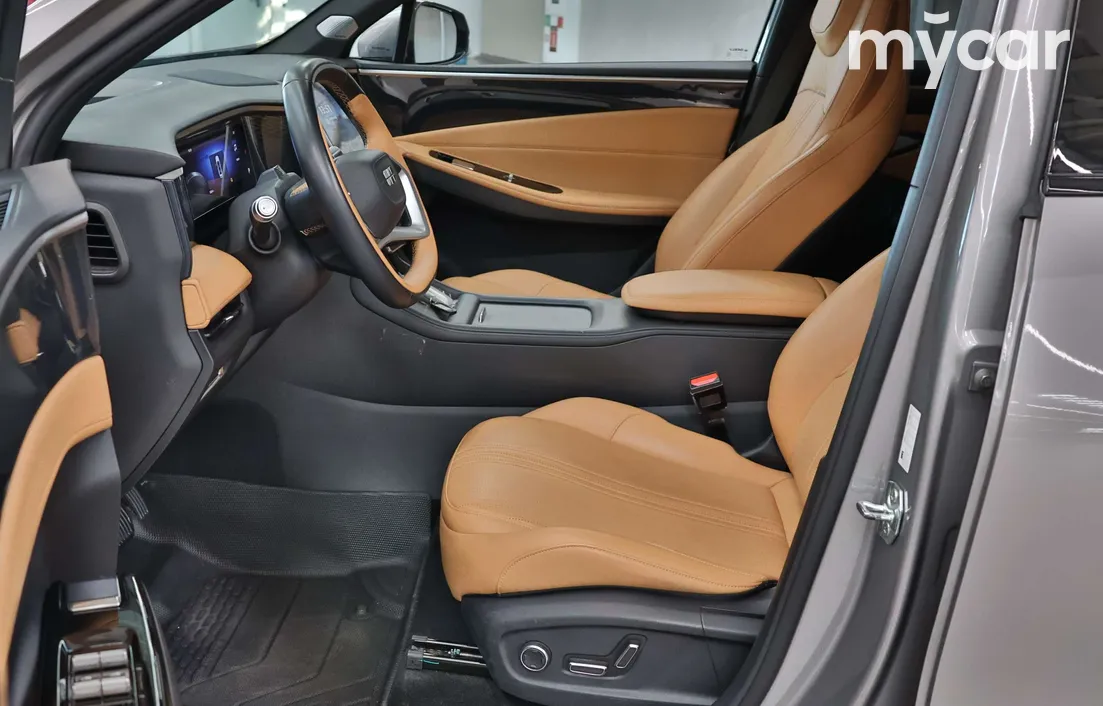 Geely Galaxy L7 2023