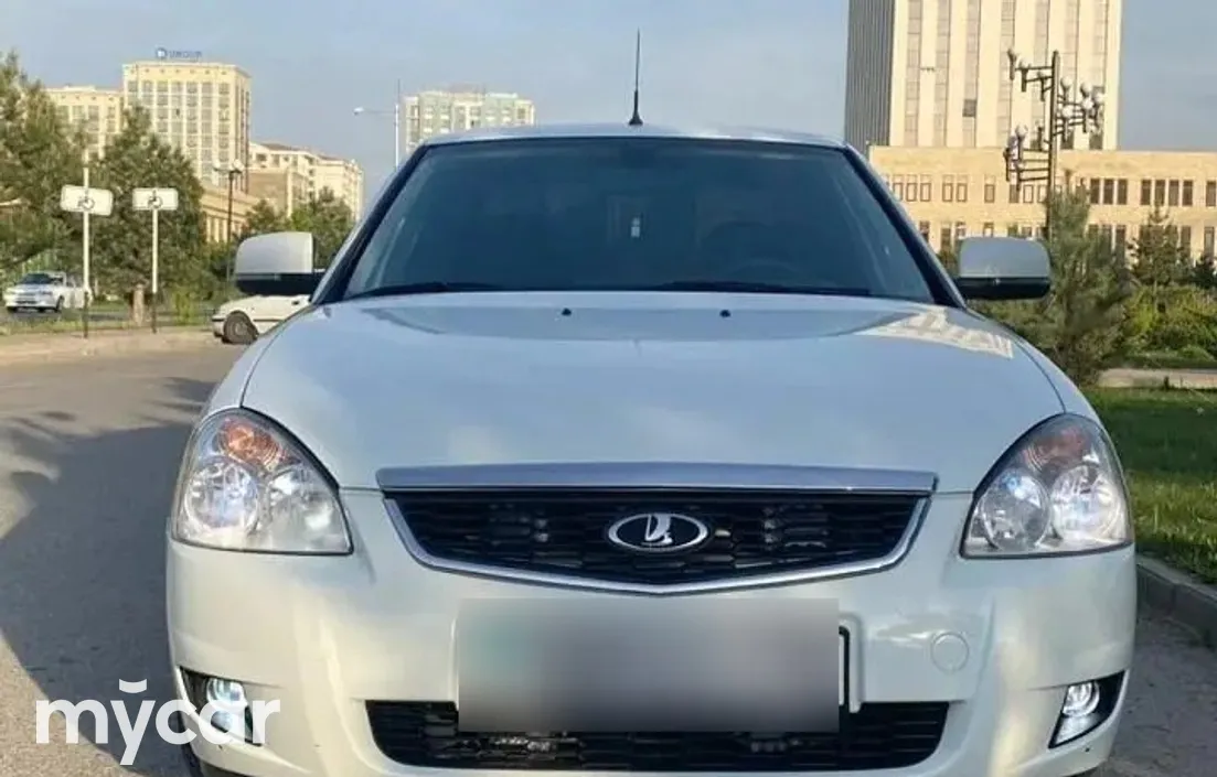 LADA Priora 2014