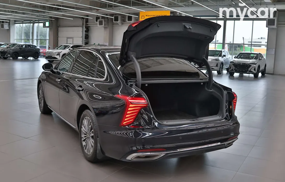 Hongqi H5 2024