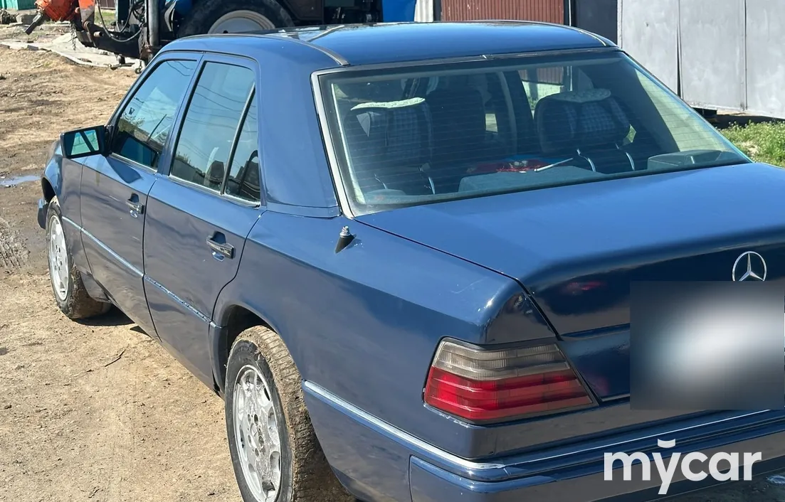 Mercedes-Benz E-Класс 1993