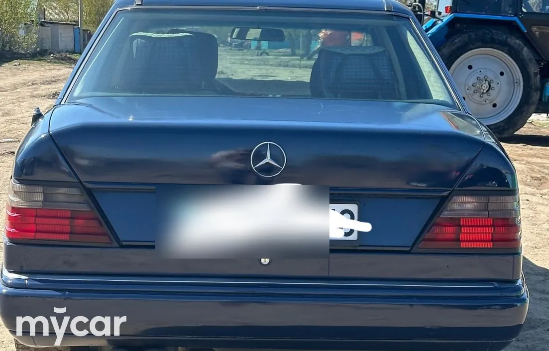 Mercedes-Benz E-Класс 1993