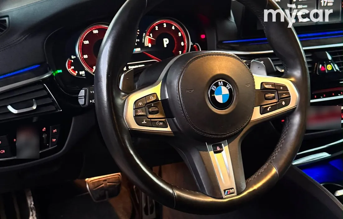 BMW 5 серия 2017