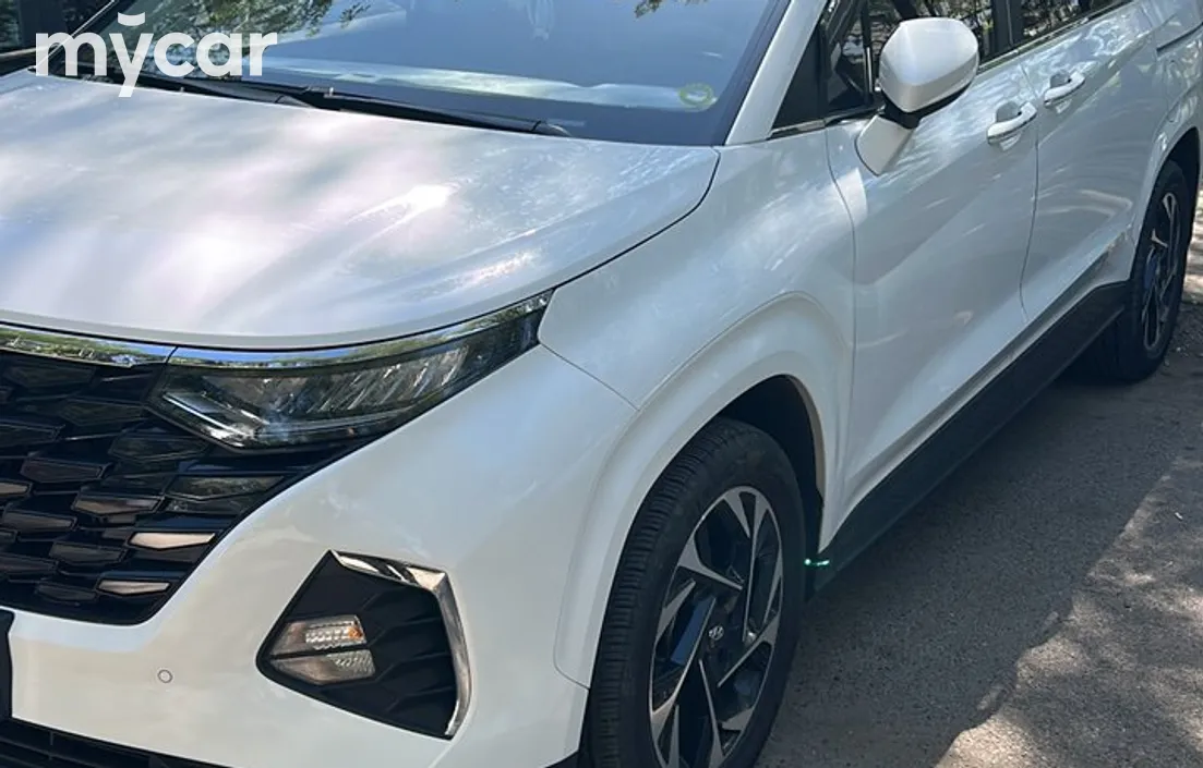 Hyundai Custin 2024