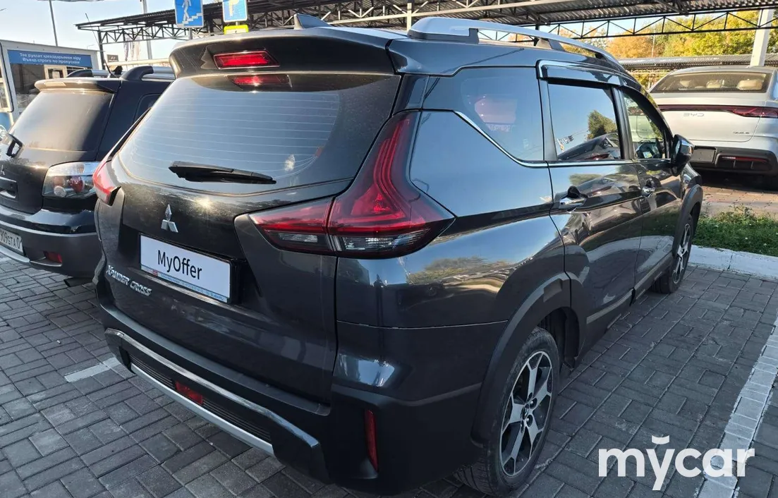 Mitsubishi XPANDER 2022