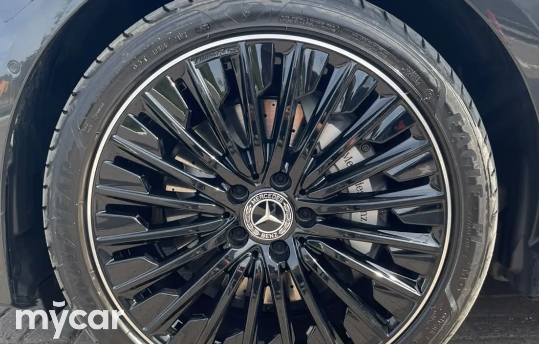 Mercedes-Benz CLE 300 2025