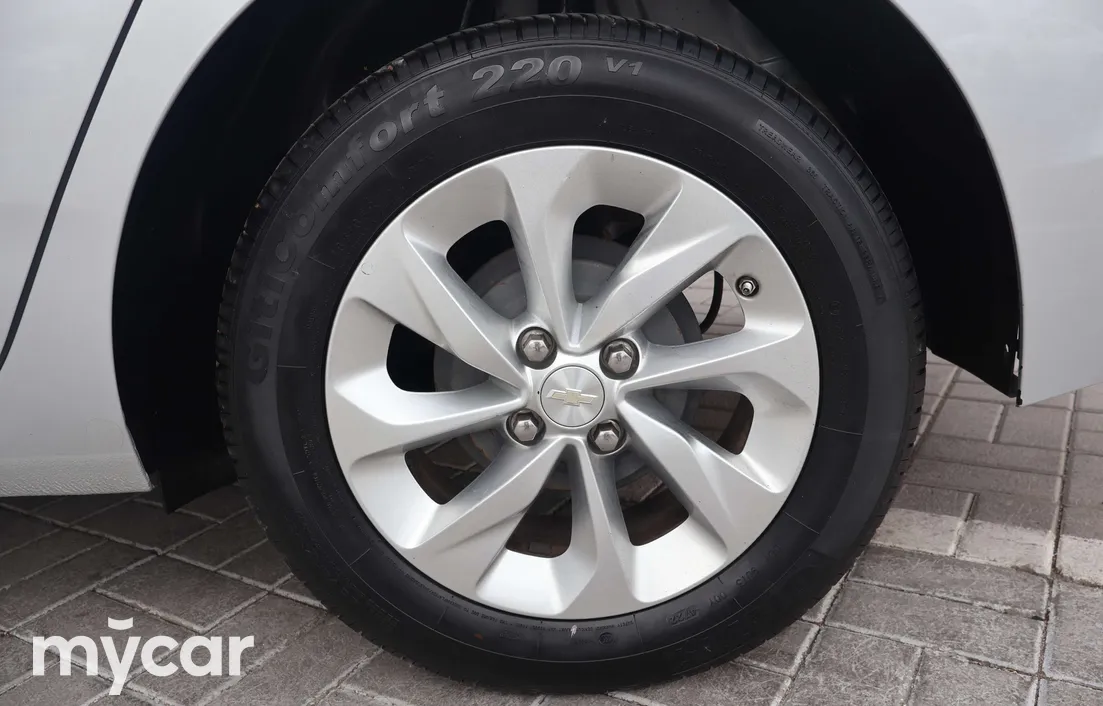 Chevrolet Onix 2023