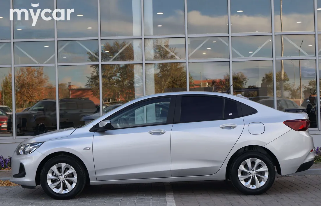 Chevrolet Onix 2023