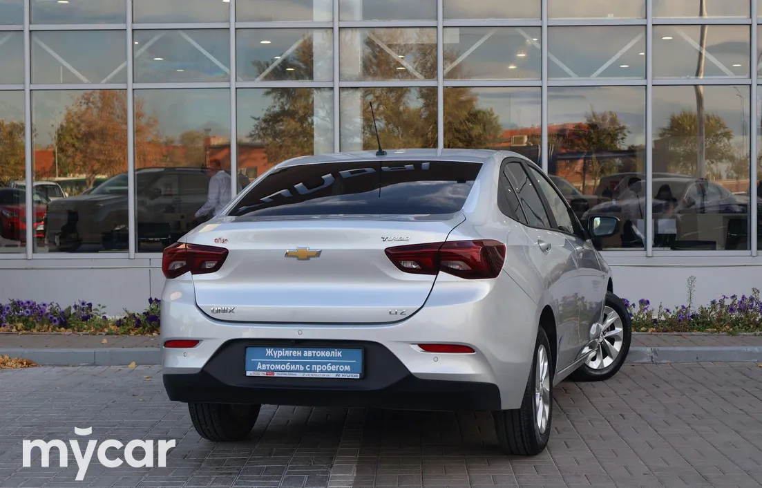 Chevrolet Onix 2023