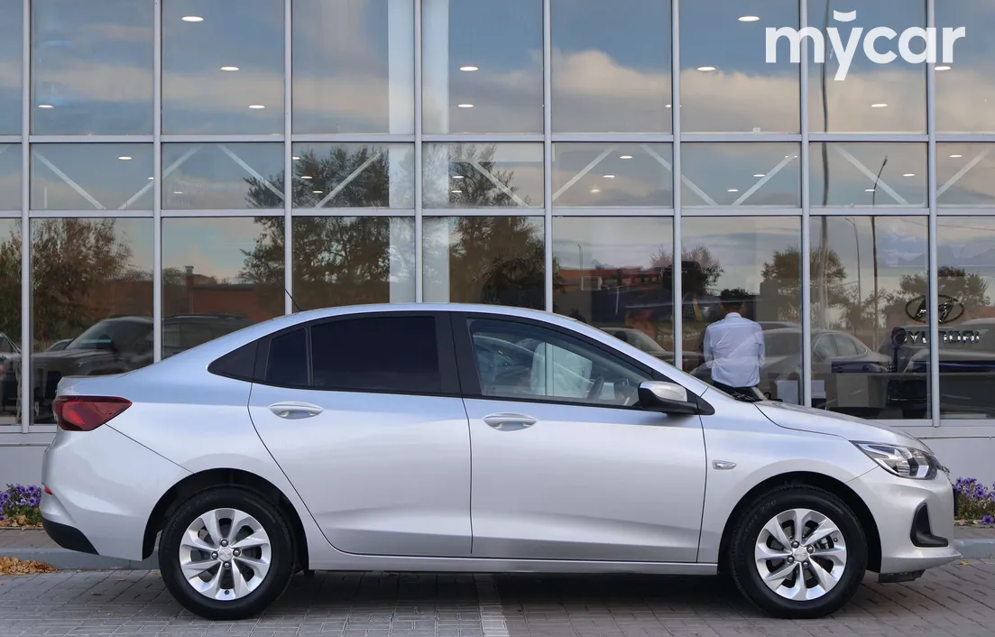 Chevrolet Onix 2023
