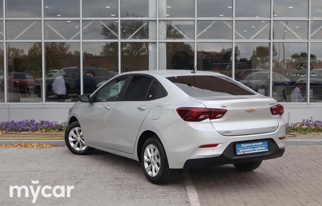 Chevrolet Onix 2023