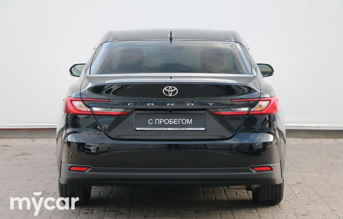 Toyota Camry 2024