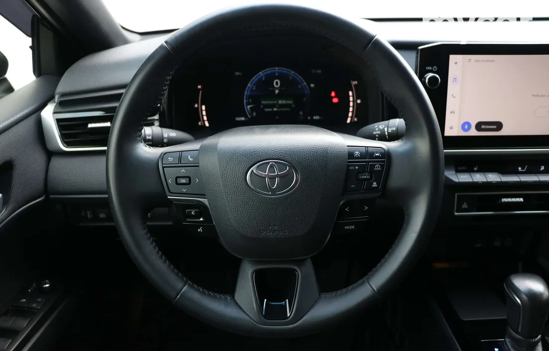 Toyota Camry 2024
