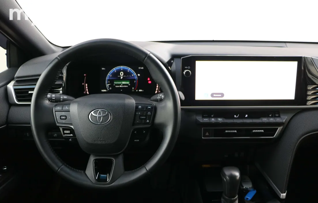 Toyota Camry 2024