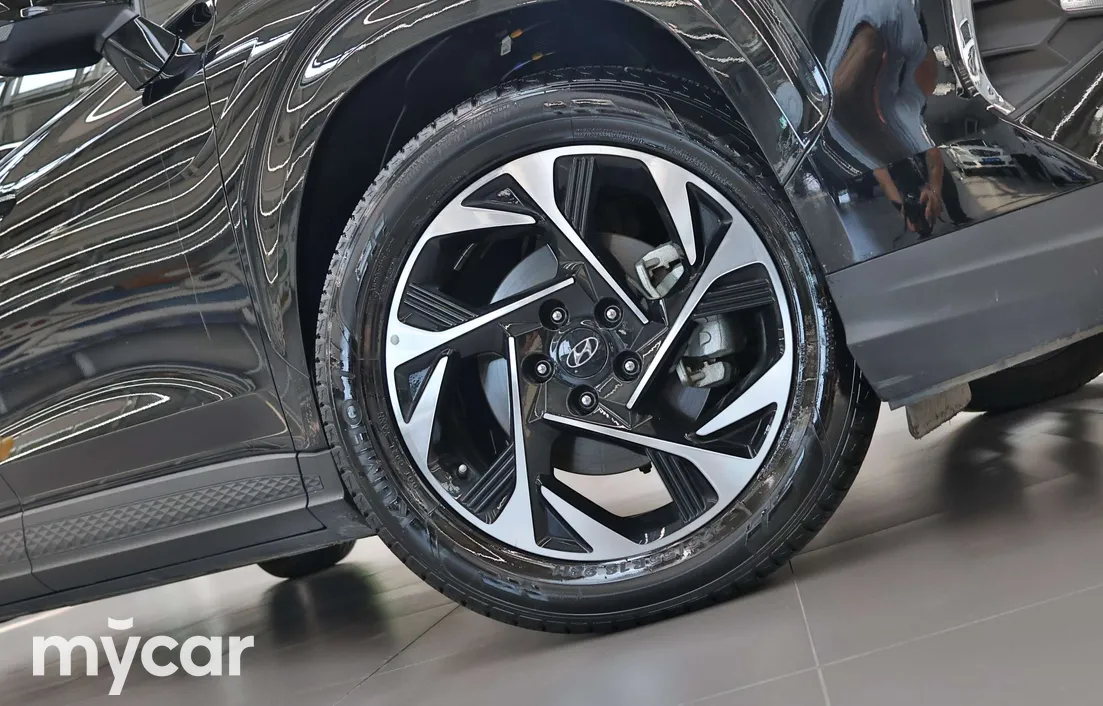 Hyundai Custin 2024