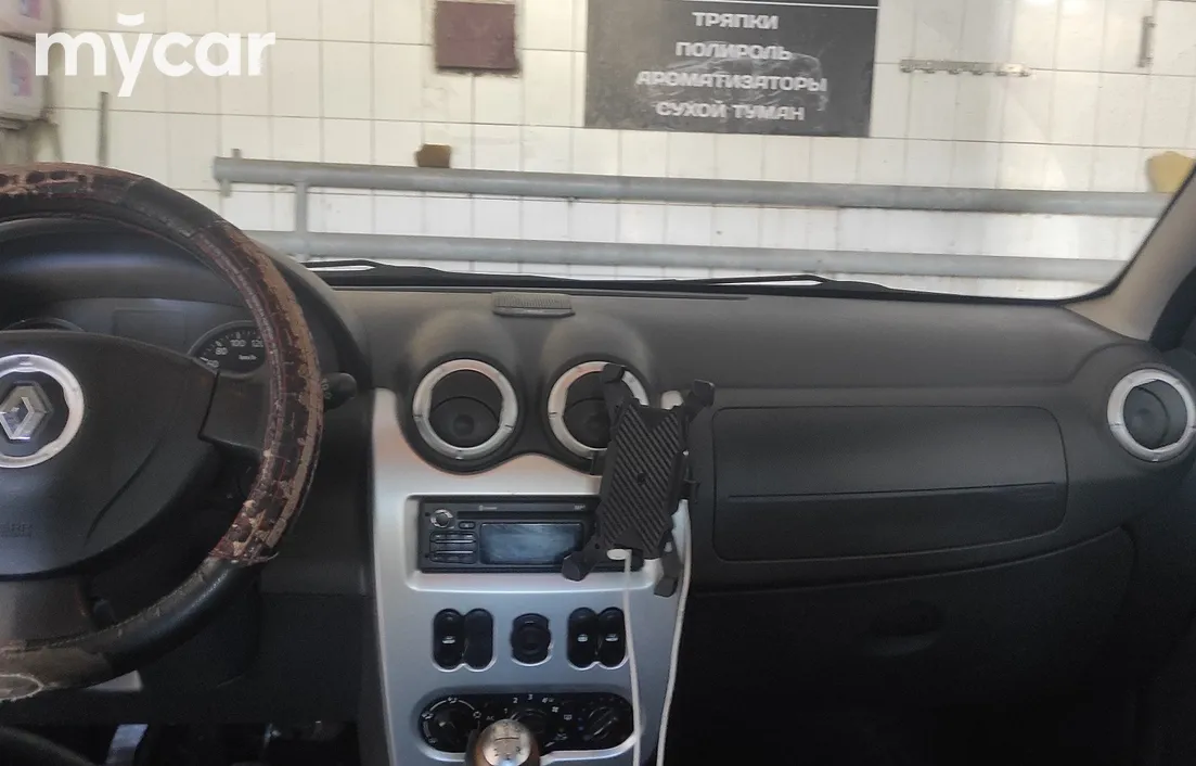 Renault Sandero 2014