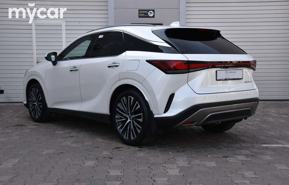 Lexus RX 2024