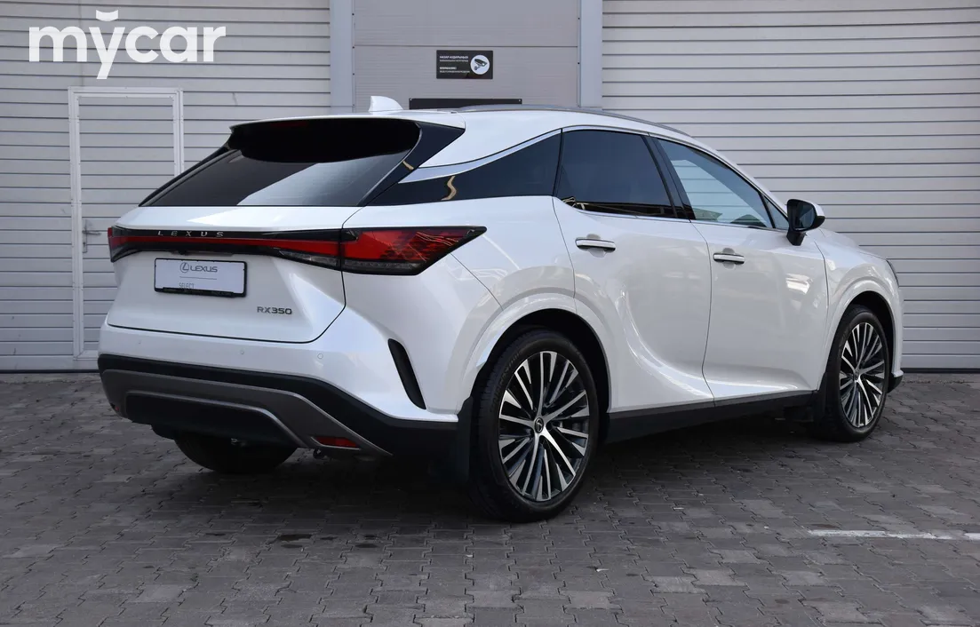 Lexus RX 2024