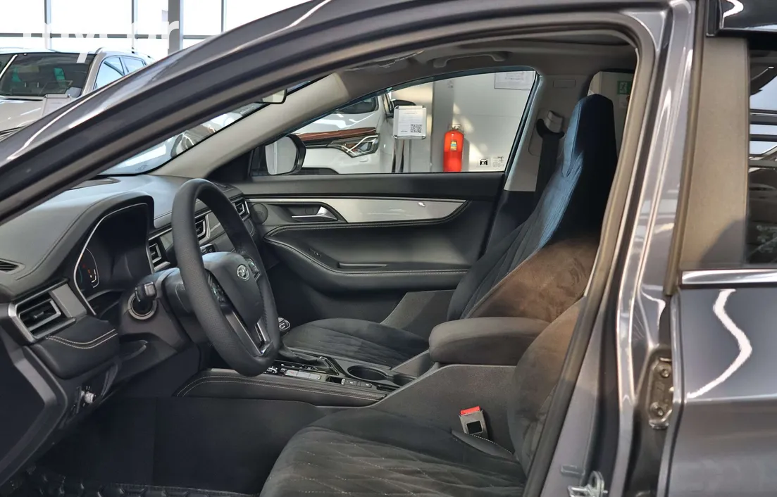 JAC J7 2023