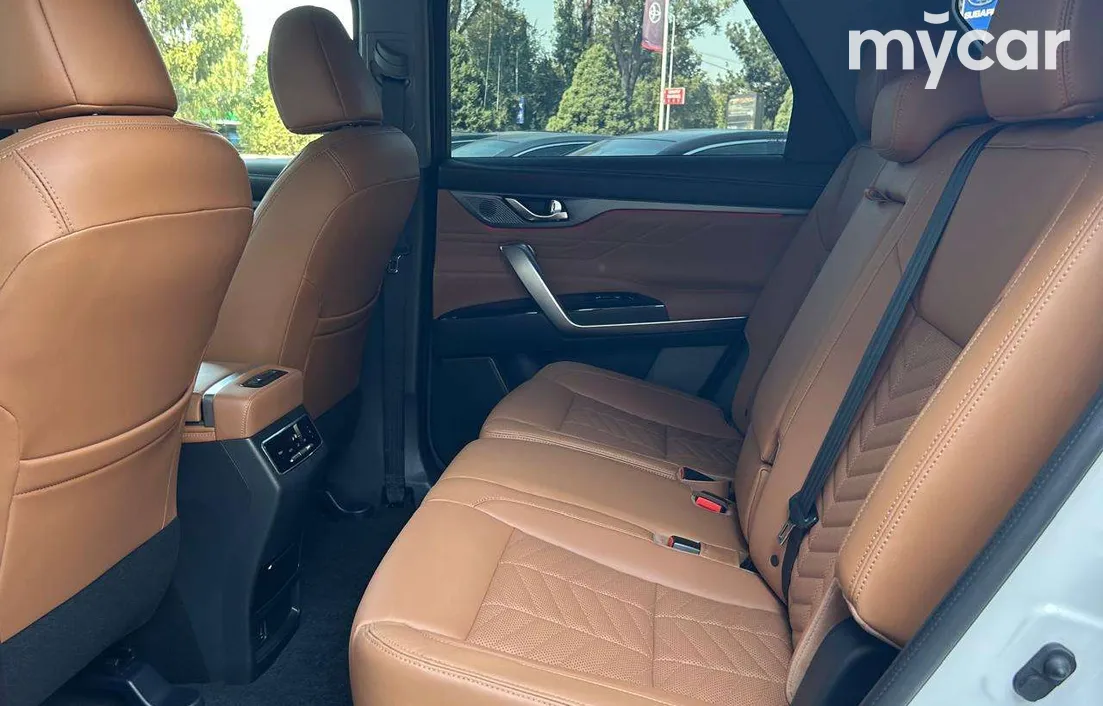 Changan CS95 2025