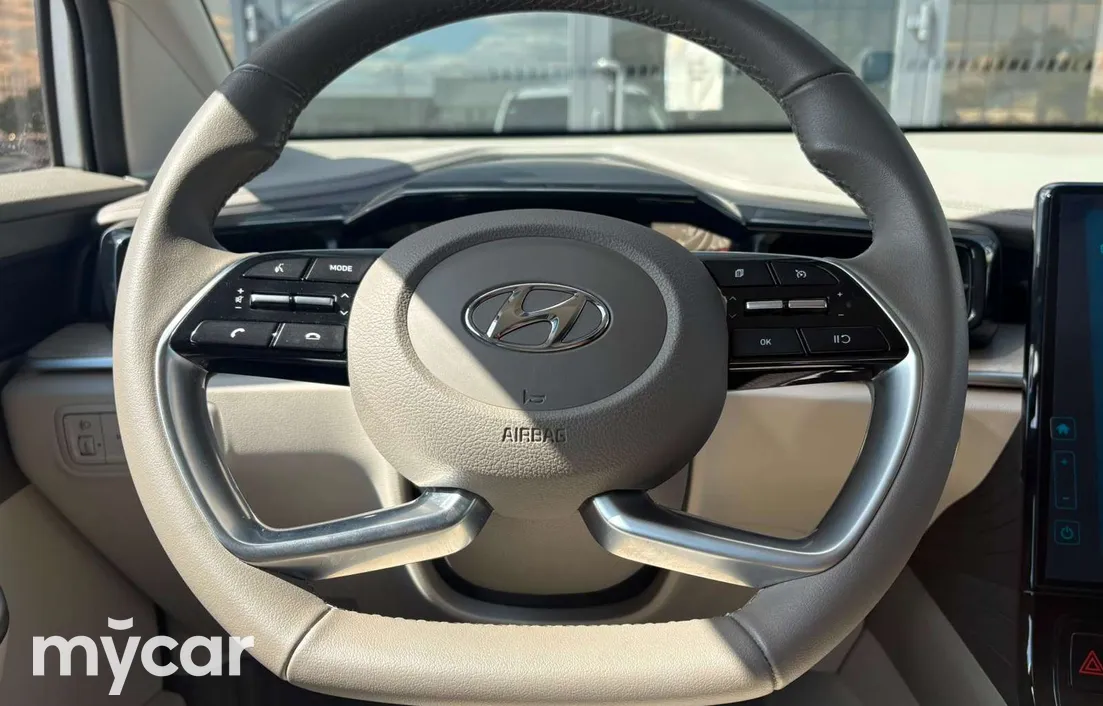 Hyundai Custin 2024