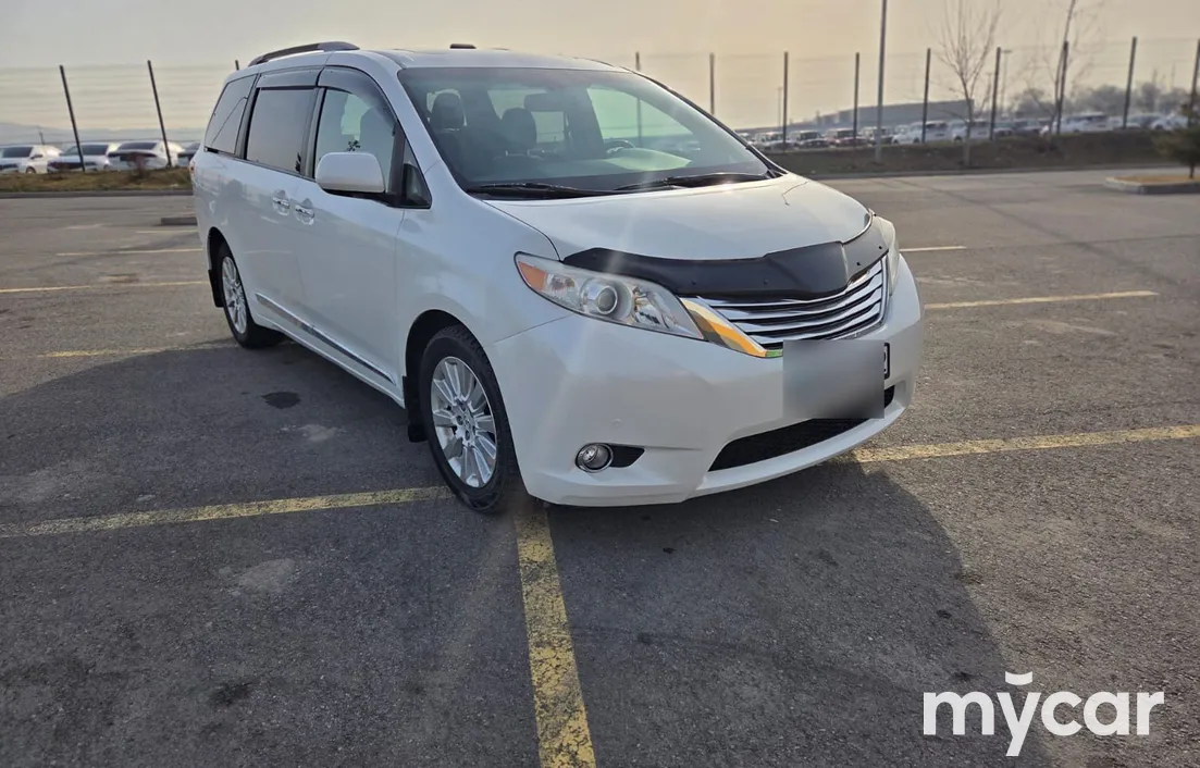 Toyota Sienna 2012