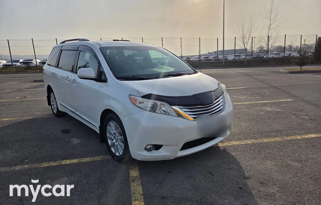Toyota Sienna 2012