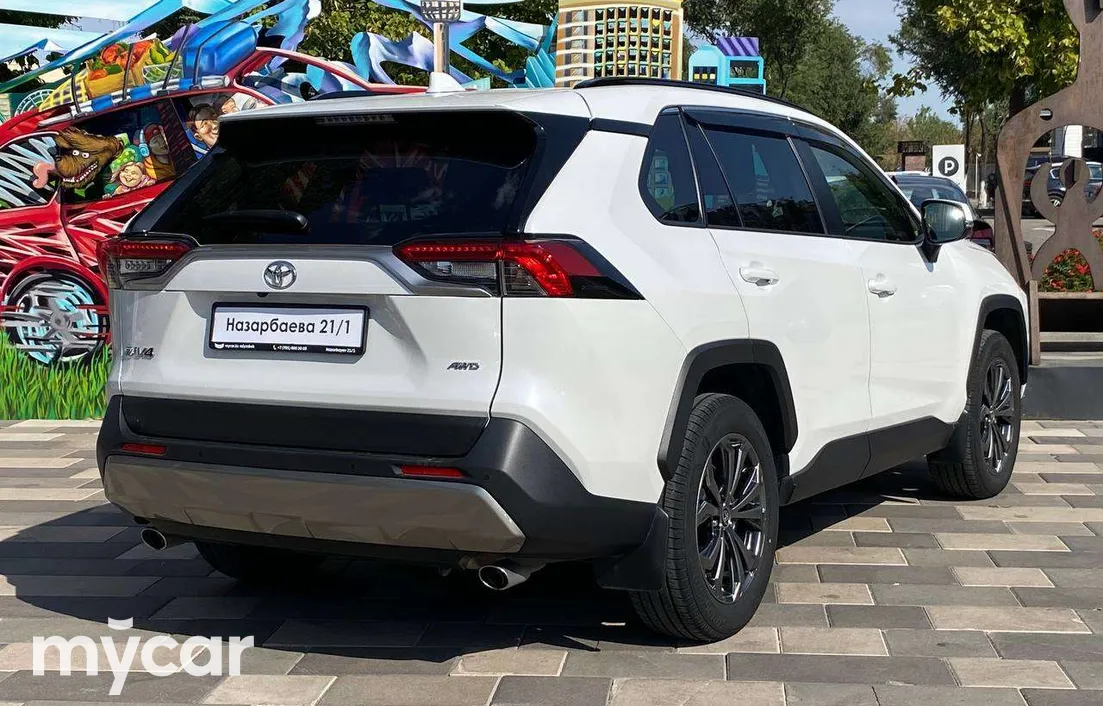 Toyota RAV4 2025