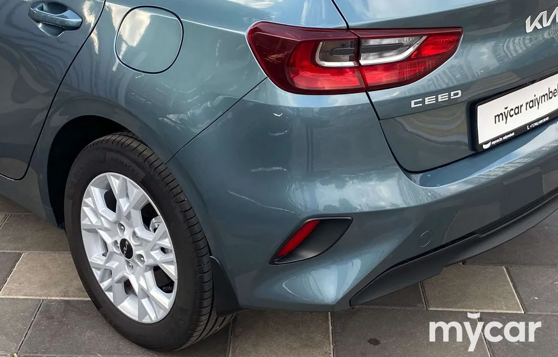 Kia Ceed 2025