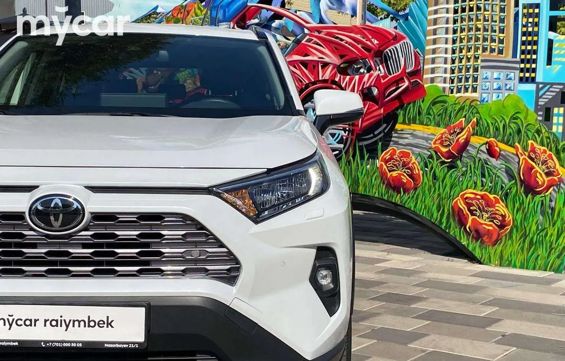 Toyota RAV4 2025