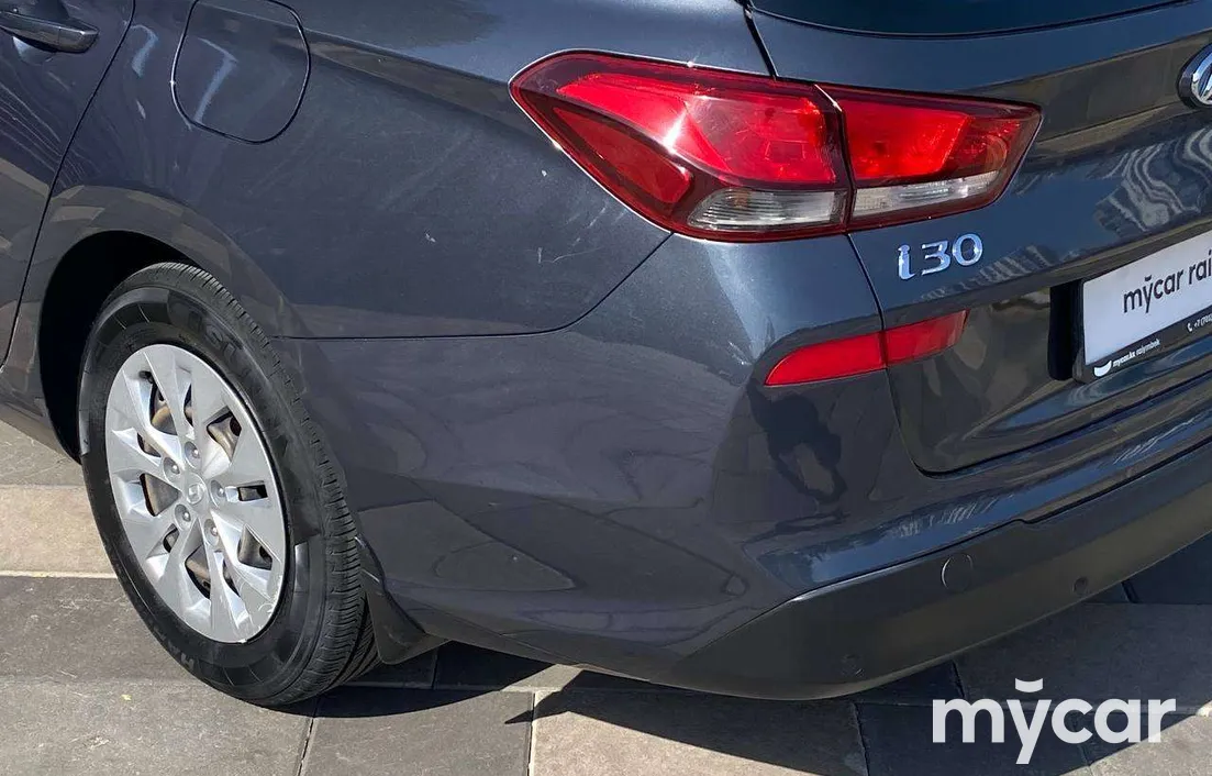Hyundai i30 2022