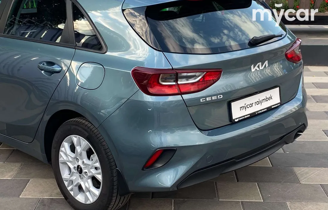 Kia Ceed 2025
