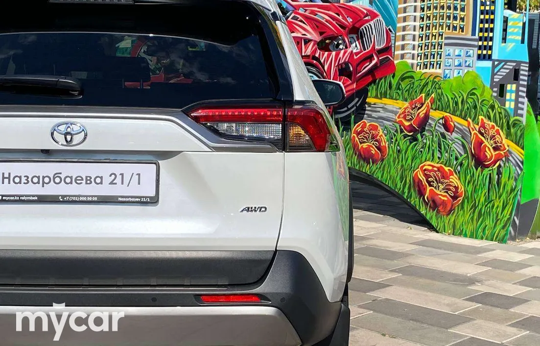 Toyota RAV4 2025