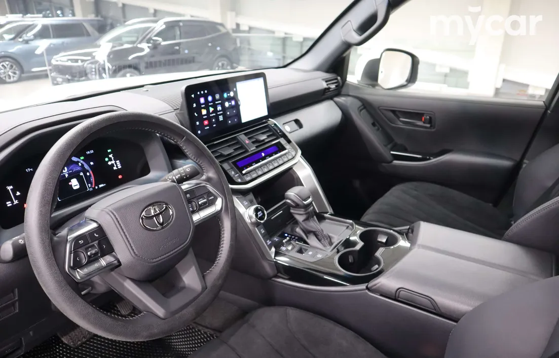 Toyota Land Cruiser 2025