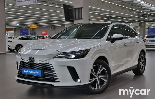 фото Lexus RX Новая за 31000000 тенге