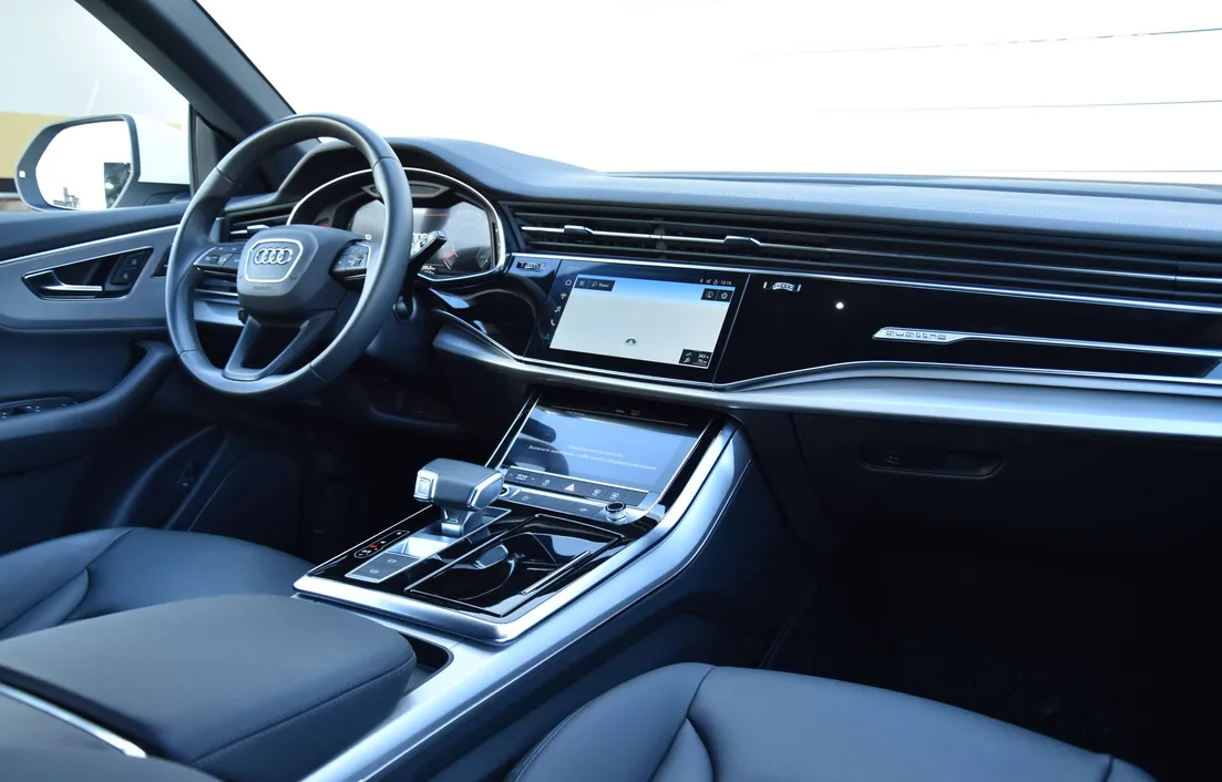 Audi Q8 2023