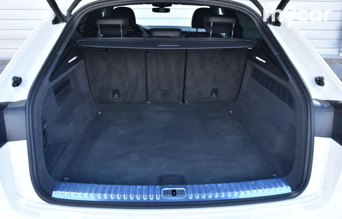 Audi Q8 2023