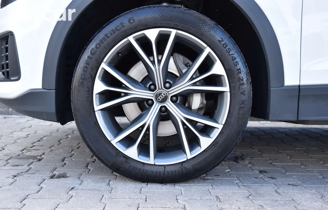 Audi Q8 2023