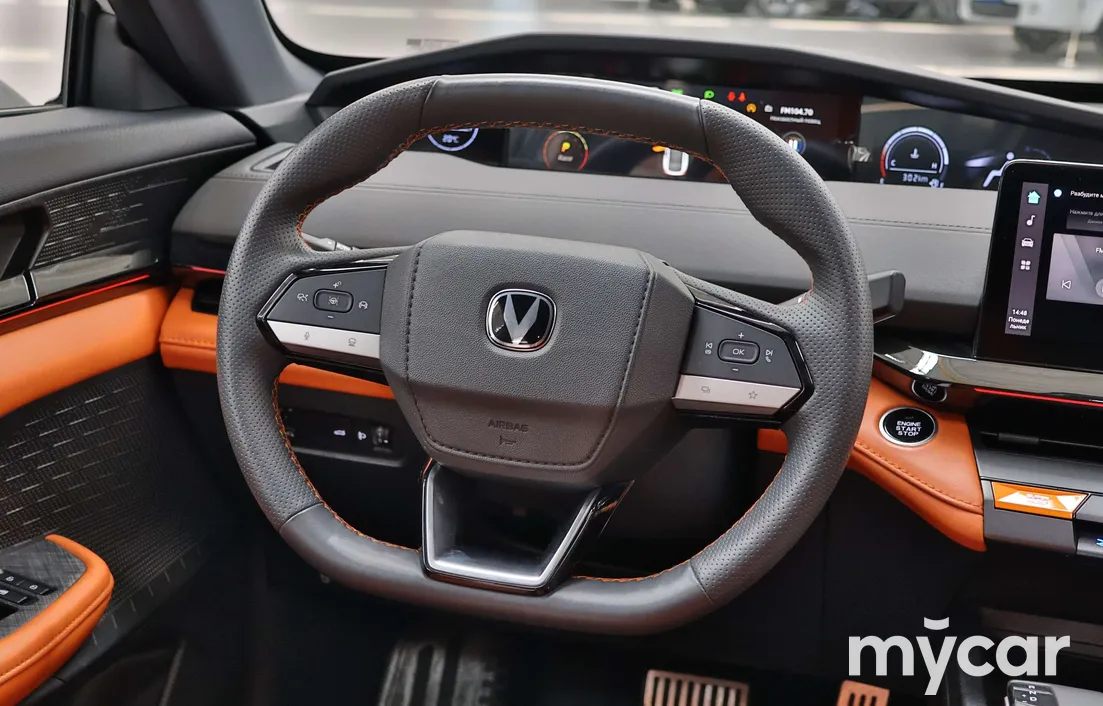 Changan UNI-V 2024