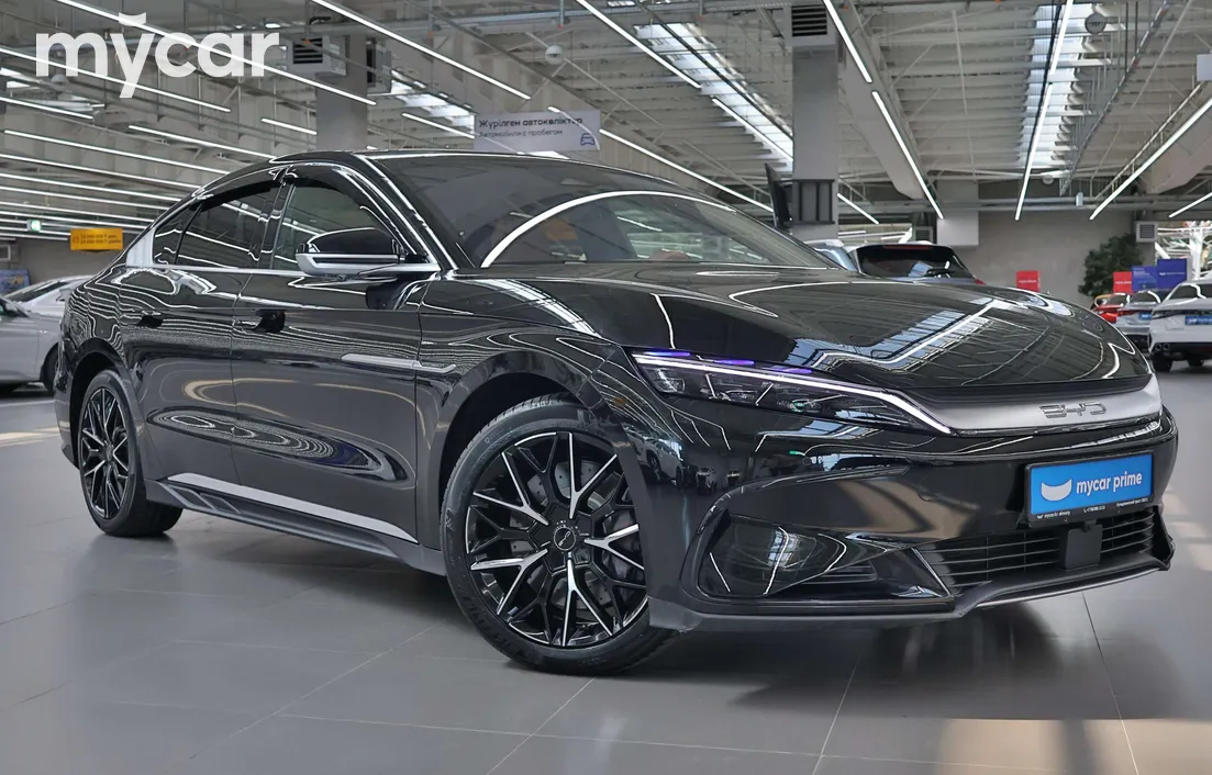 BYD Han EV 2025