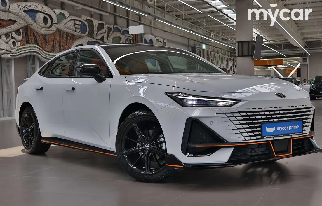 Changan UNI-V 2024