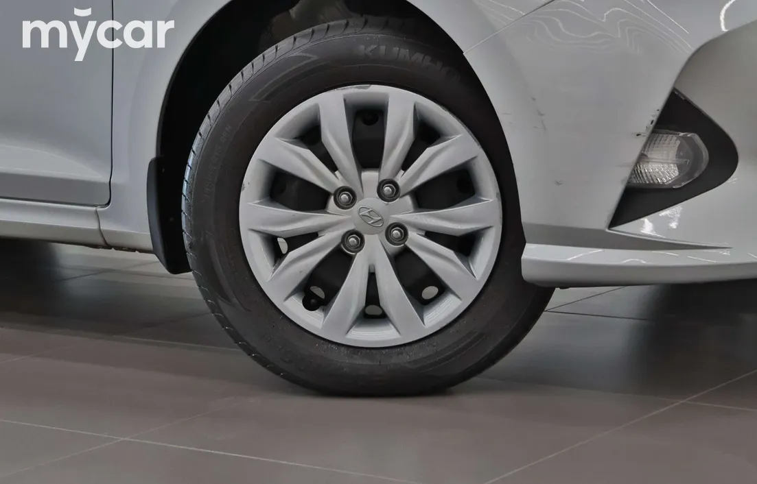 Hyundai Accent 2023