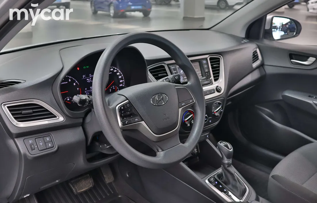 Hyundai Accent 2023